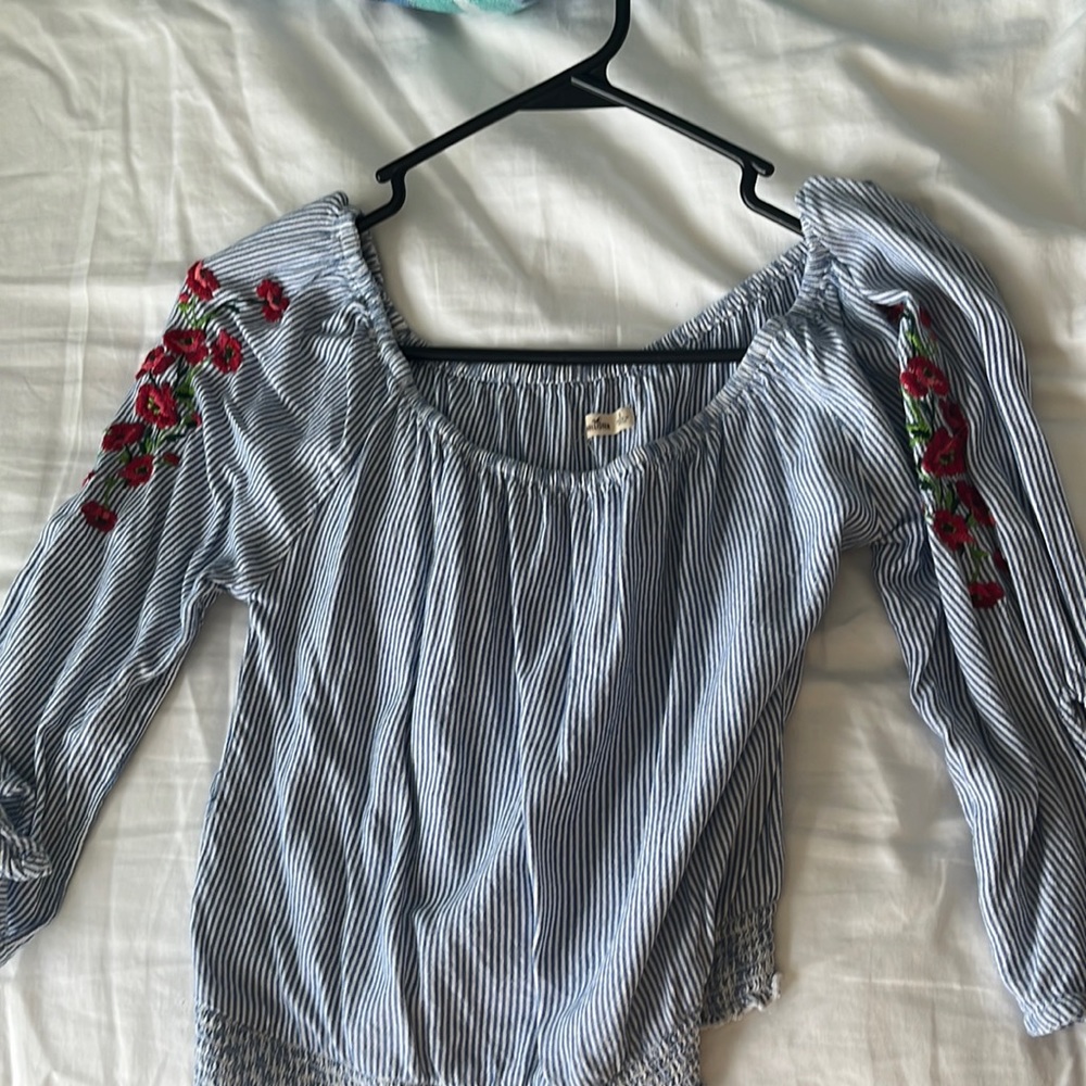 Hollister off the shoulder long sleeve